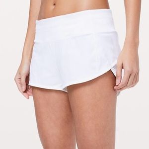 LULULEMON SPEED UP SHORT “2.5